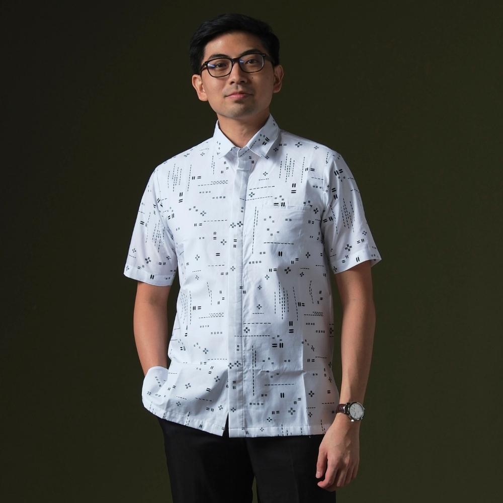 Blanca - Mandalas Kemeja Batik Pria Premium Lengan Pendek