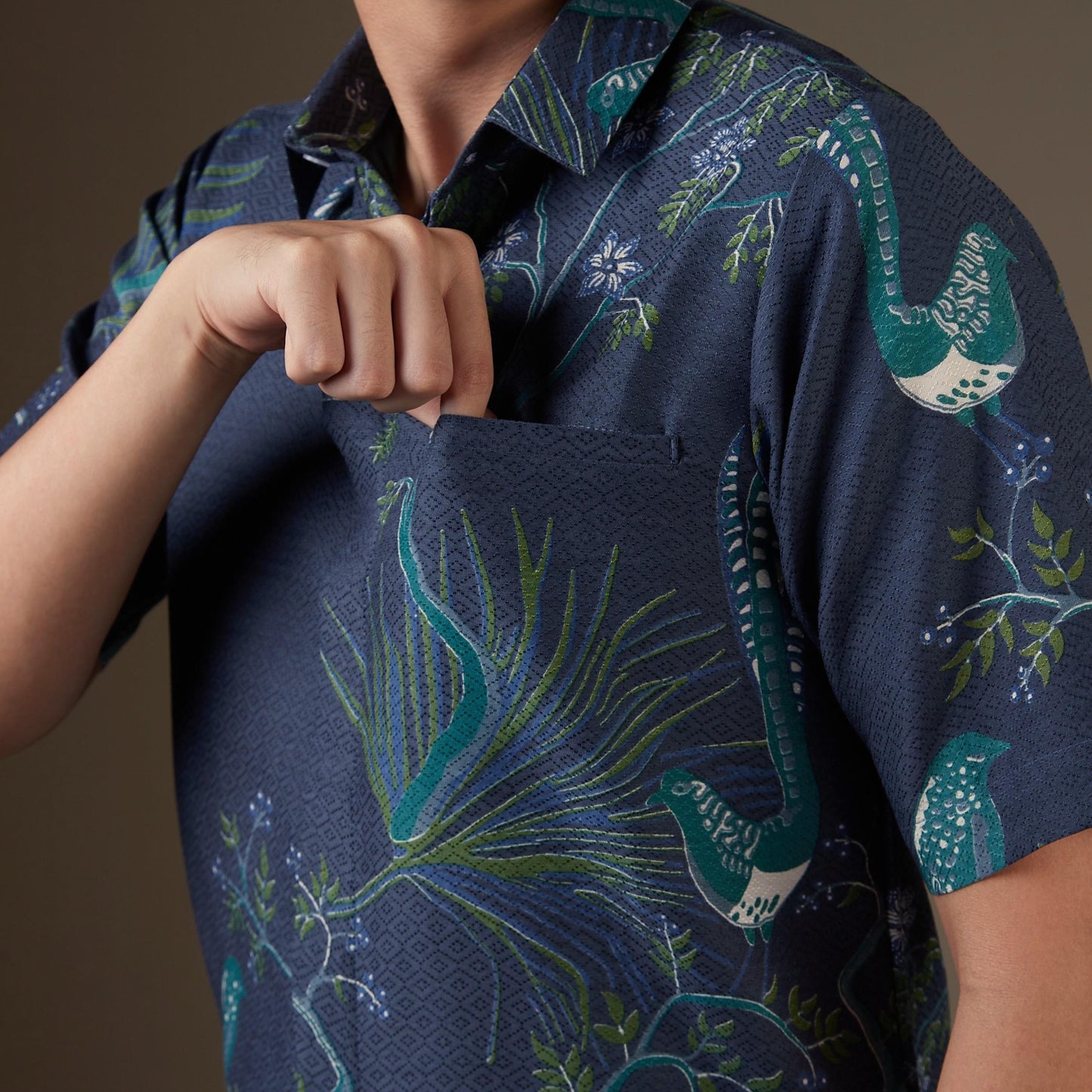 Aviru - Mandalas Kemeja Batik Pria Premium Lengan Pendek
