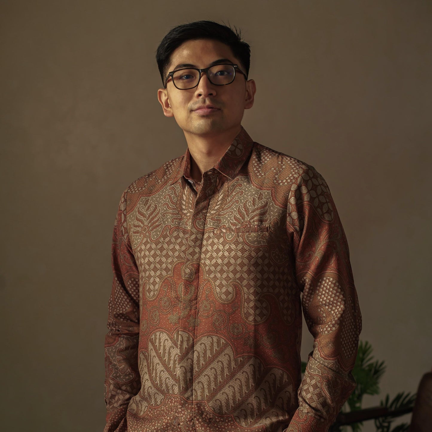 Fade - Mandalas Premium Men's Long Sleeve Batik Shirt