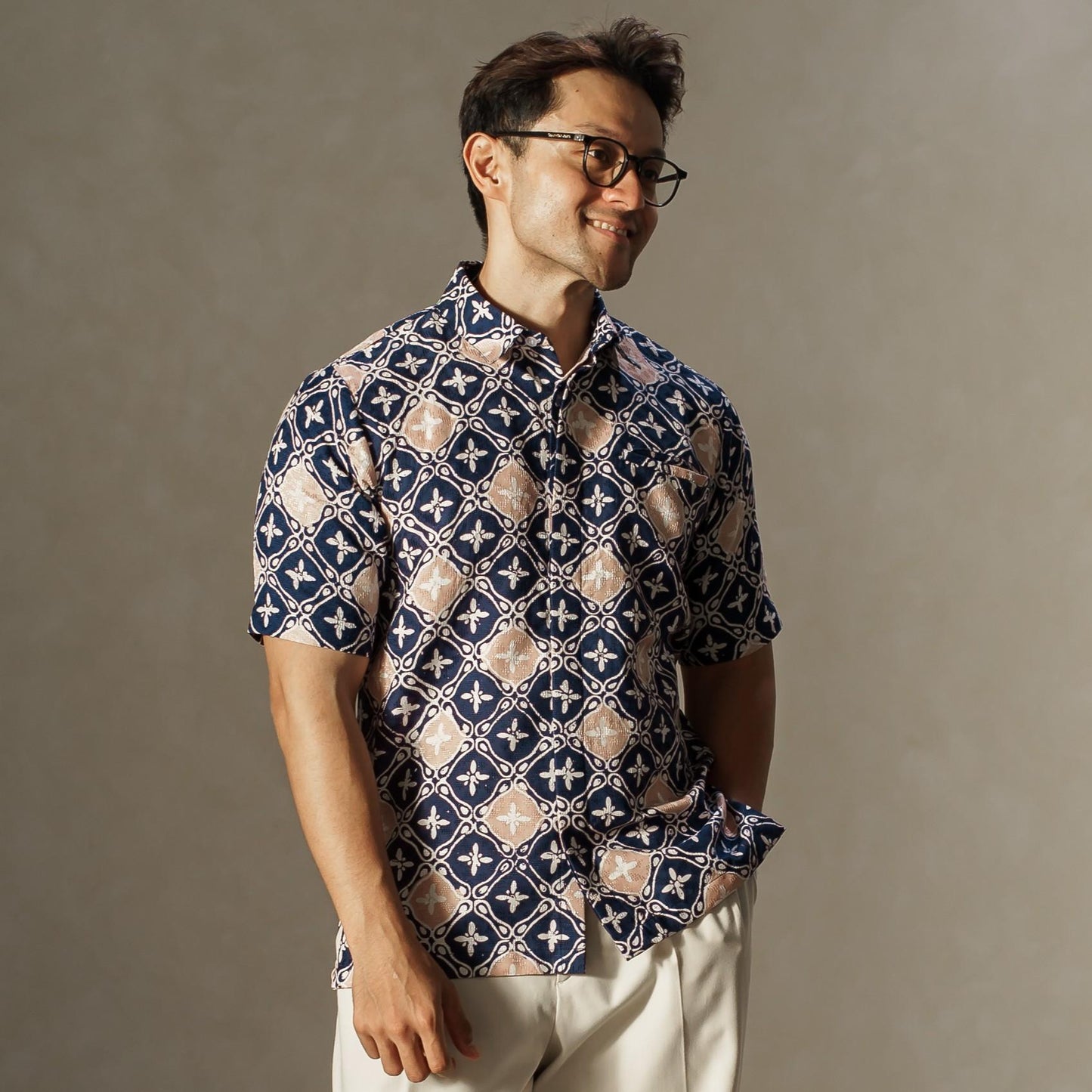 Laksana - Mandalas Kemeja Batik Pria Premium Lengan Pendek