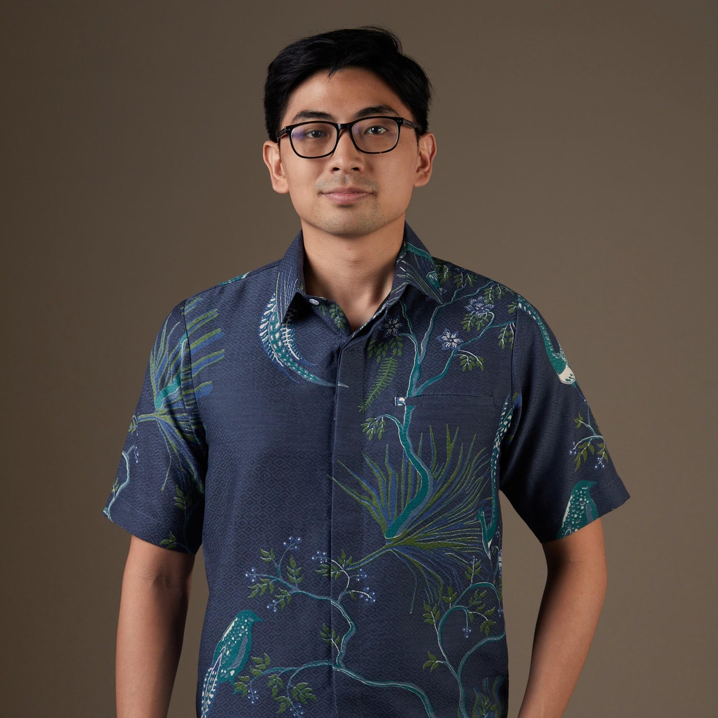 Aviru - Mandalas Kemeja Batik Pria Premium Lengan Pendek