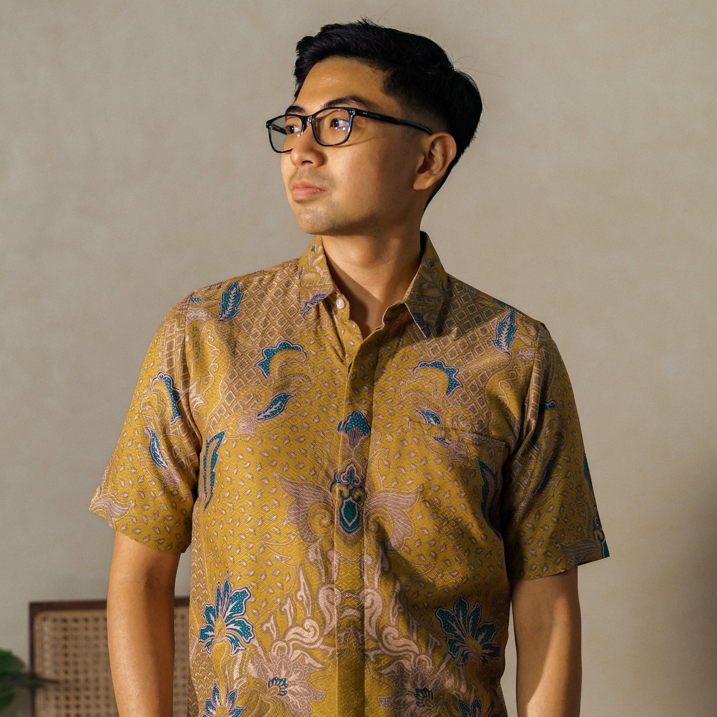 Karniva - Mandalas Premium Men's Short Sleeve Batik Shirt