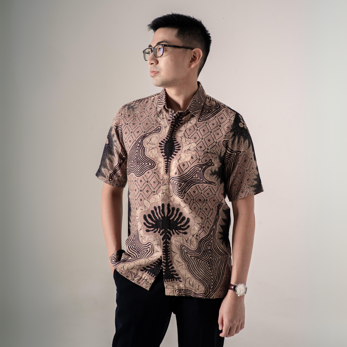 Oviron - Mandalas Kemeja Batik Pria Premium Lengan Pendek