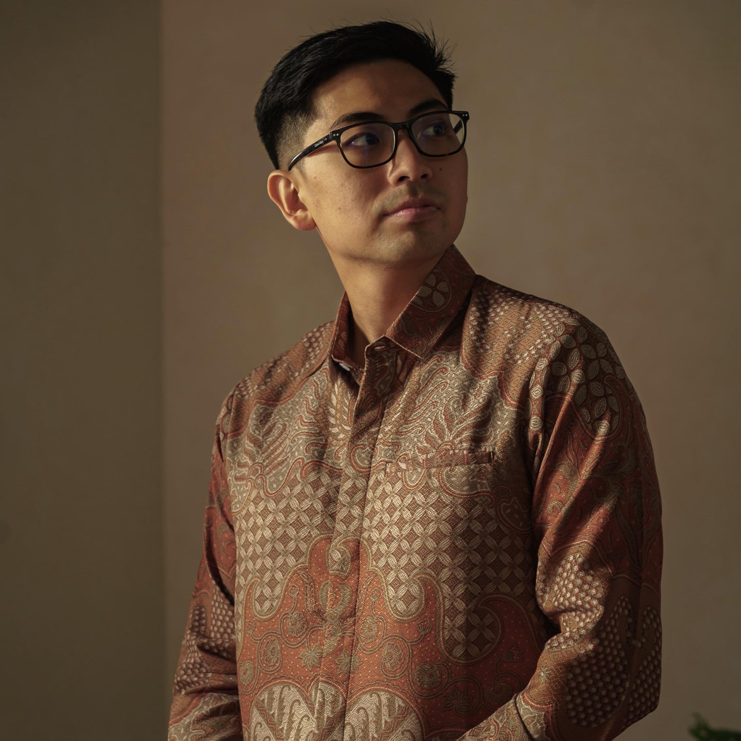 Fade - Mandalas Premium Men's Long Sleeve Batik Shirt