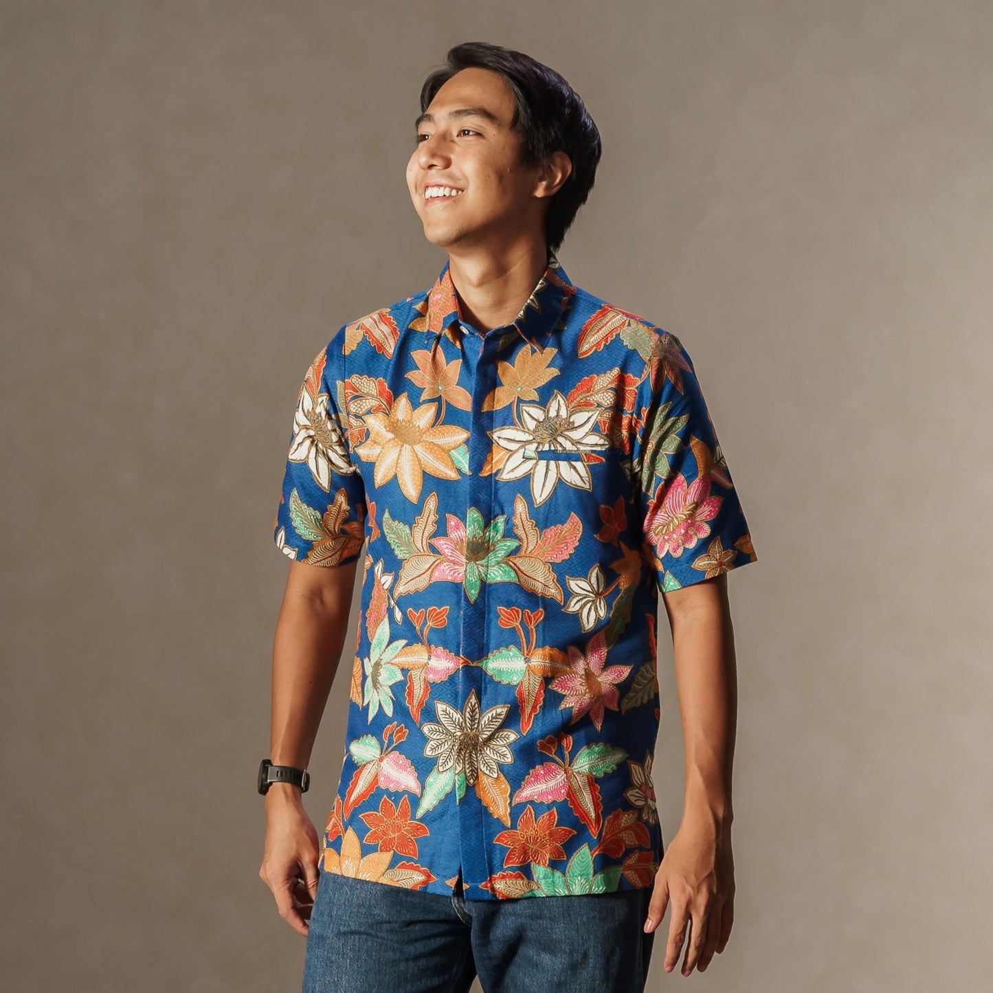 Melatiru - Mandalas Premium Men's Short Sleeve Batik Shirt