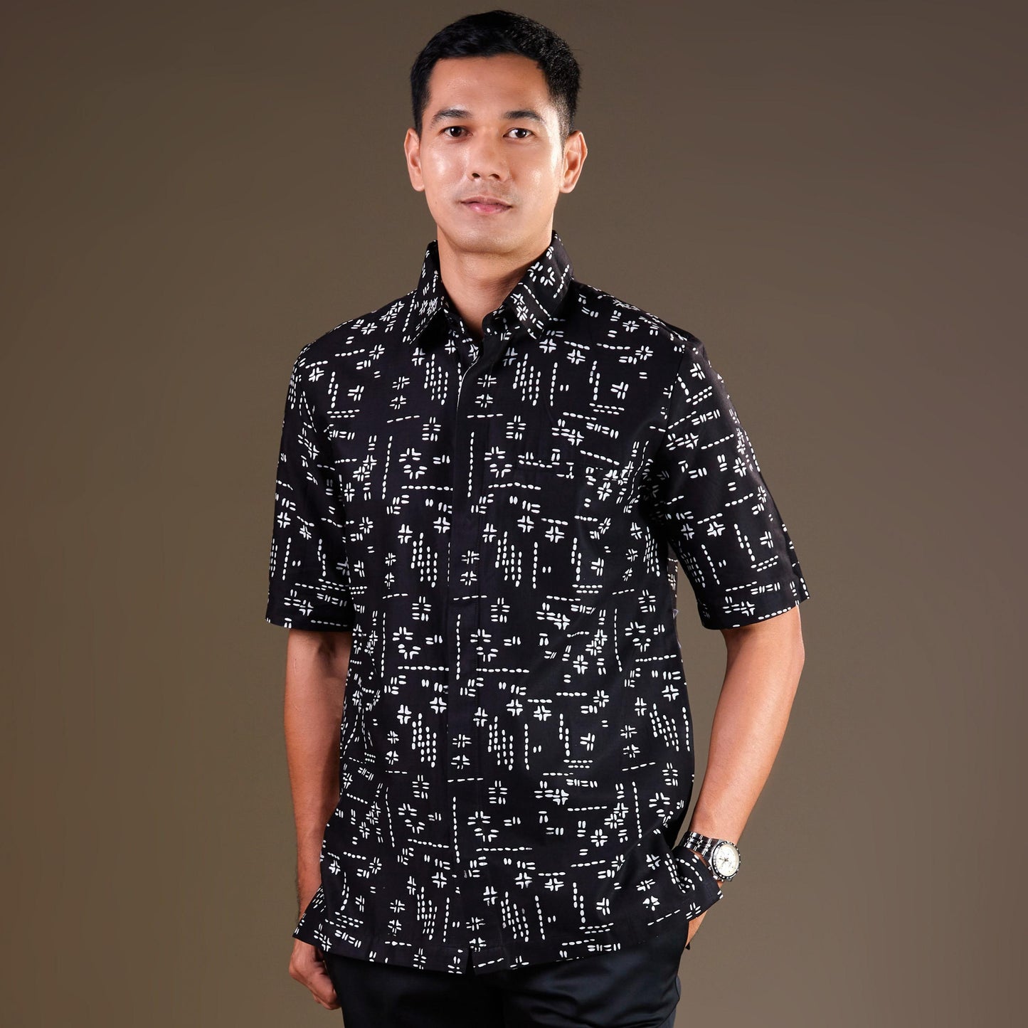 Krelo - Mandalas Premium Men's Short Sleeve Batik Shirt