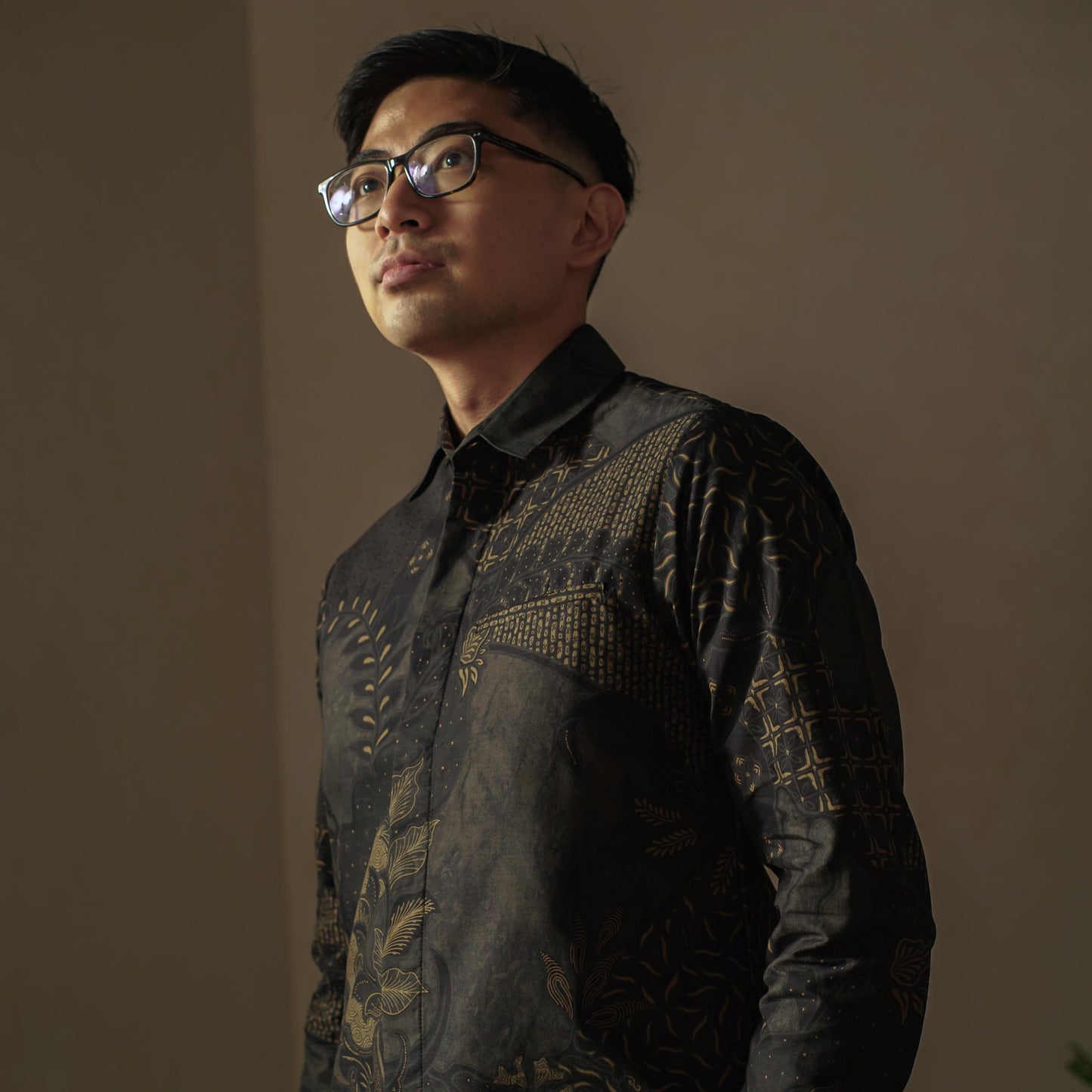 Khasenja - Mandalas Premium Men's Long Sleeve Batik Shirt
