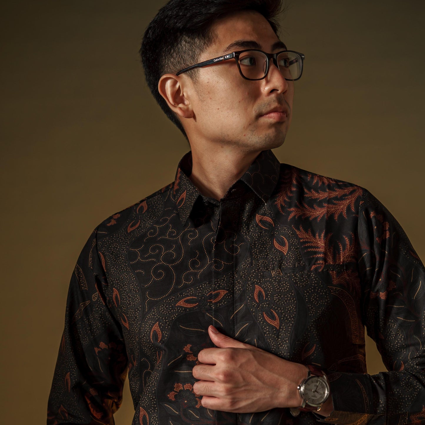 Raluka - Mandalas Premium Men's Long Sleeve Batik Shirt