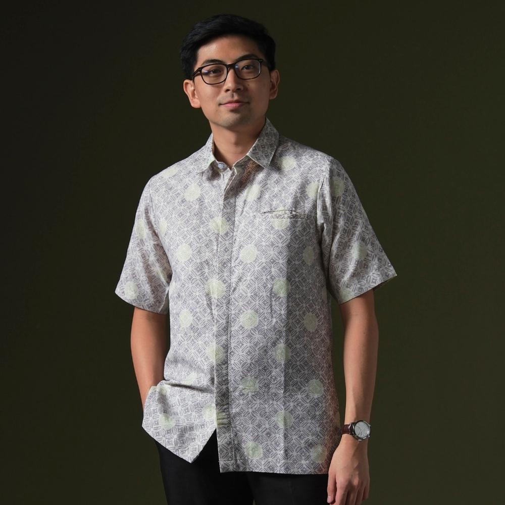 Kabalon - Mandalas Premium Men's Short Sleeve Batik Shirt