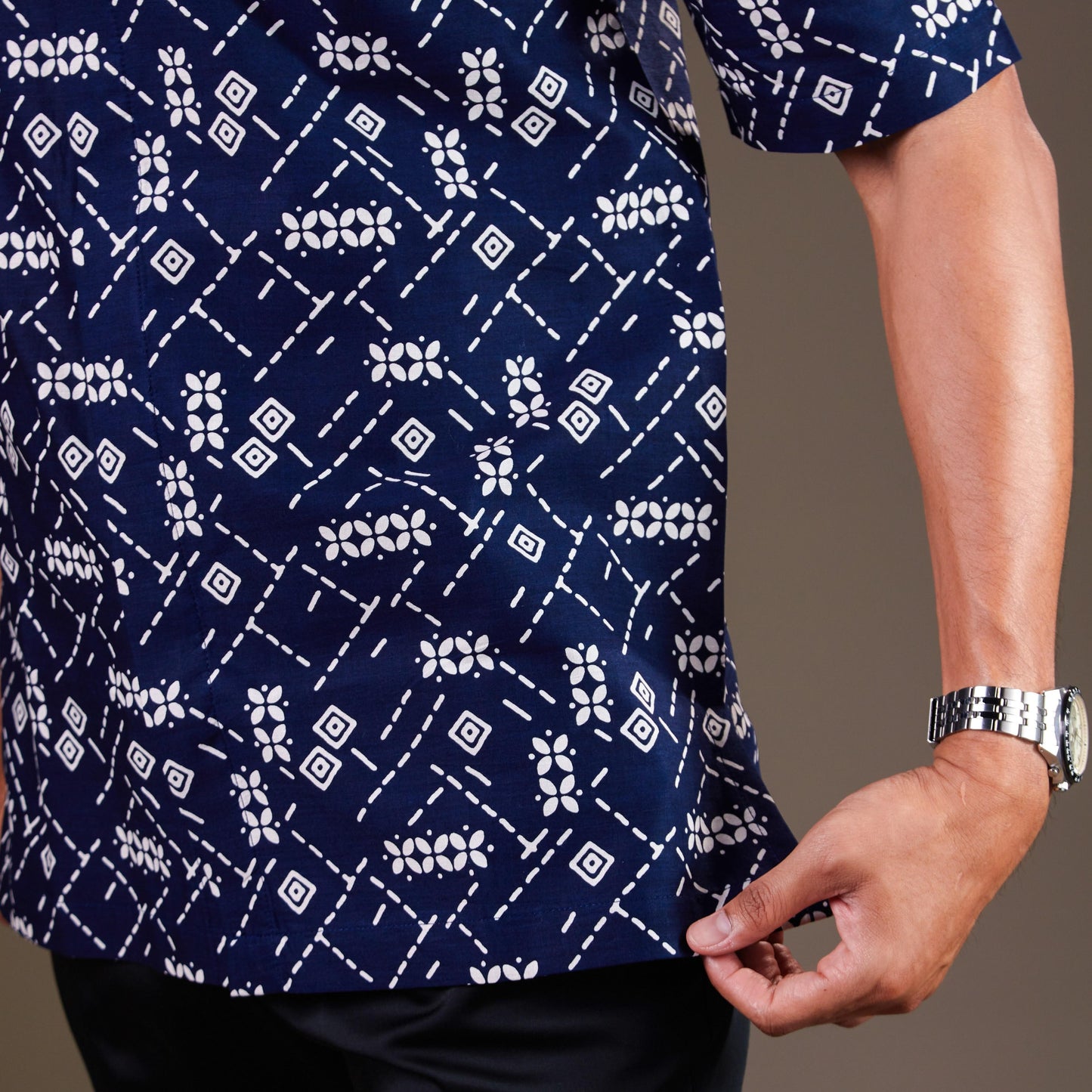Naru - Mandalas Premium Men's Short Sleeve Batik Shirt