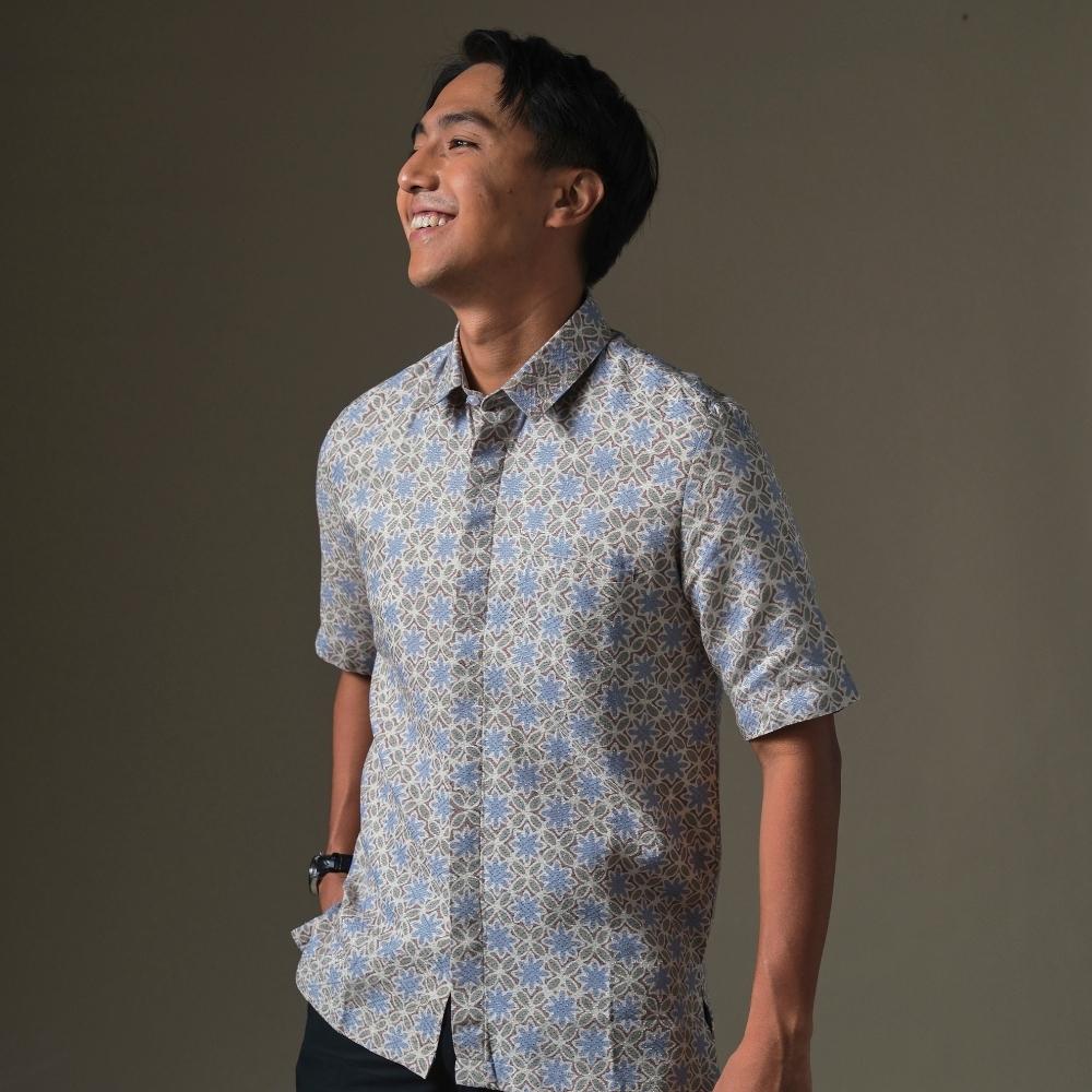 Amago - Mandalas Premium Men's Short Sleeve Batik Shirt