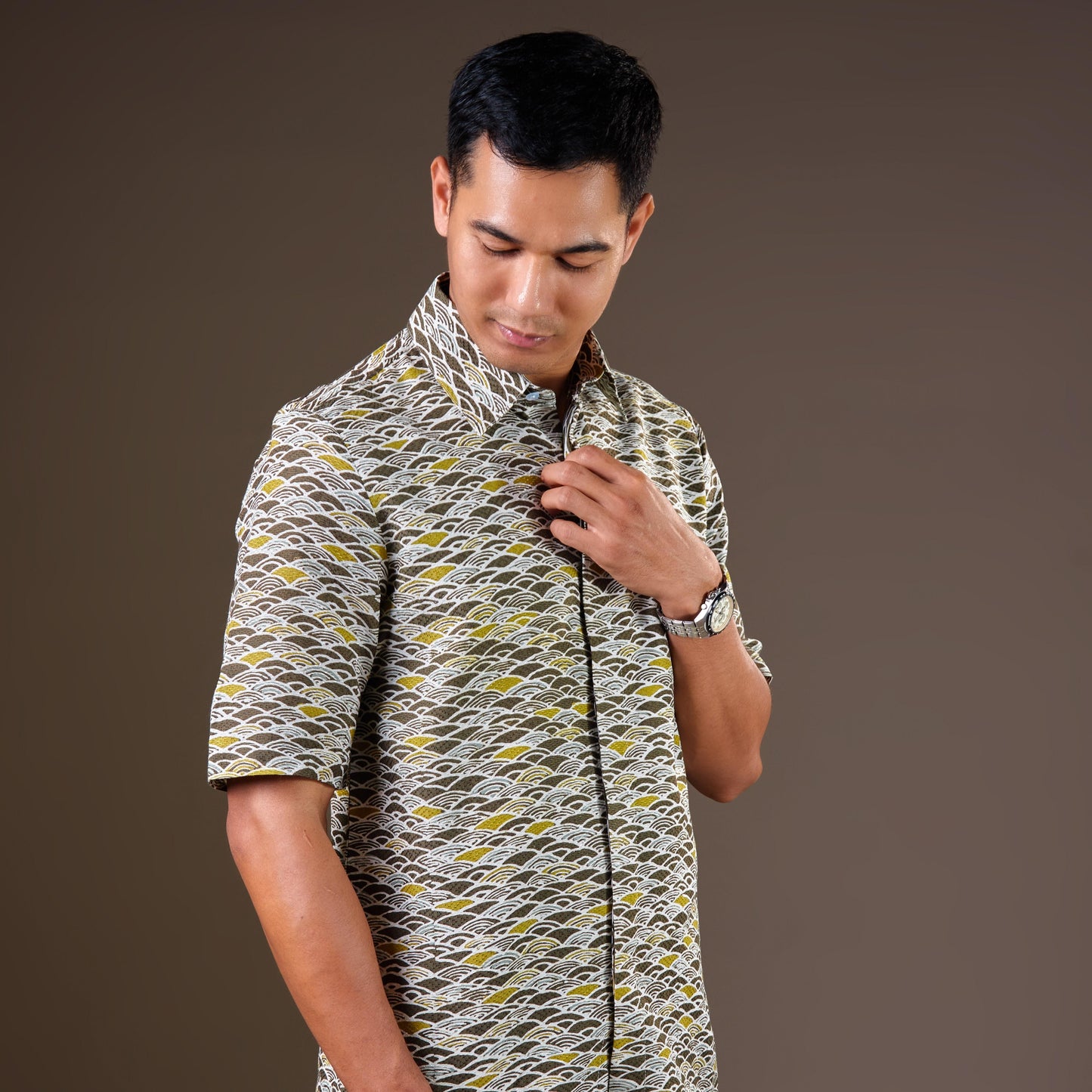 Eiger - Mandalas Premium Men's Short Sleeve Batik Shirt