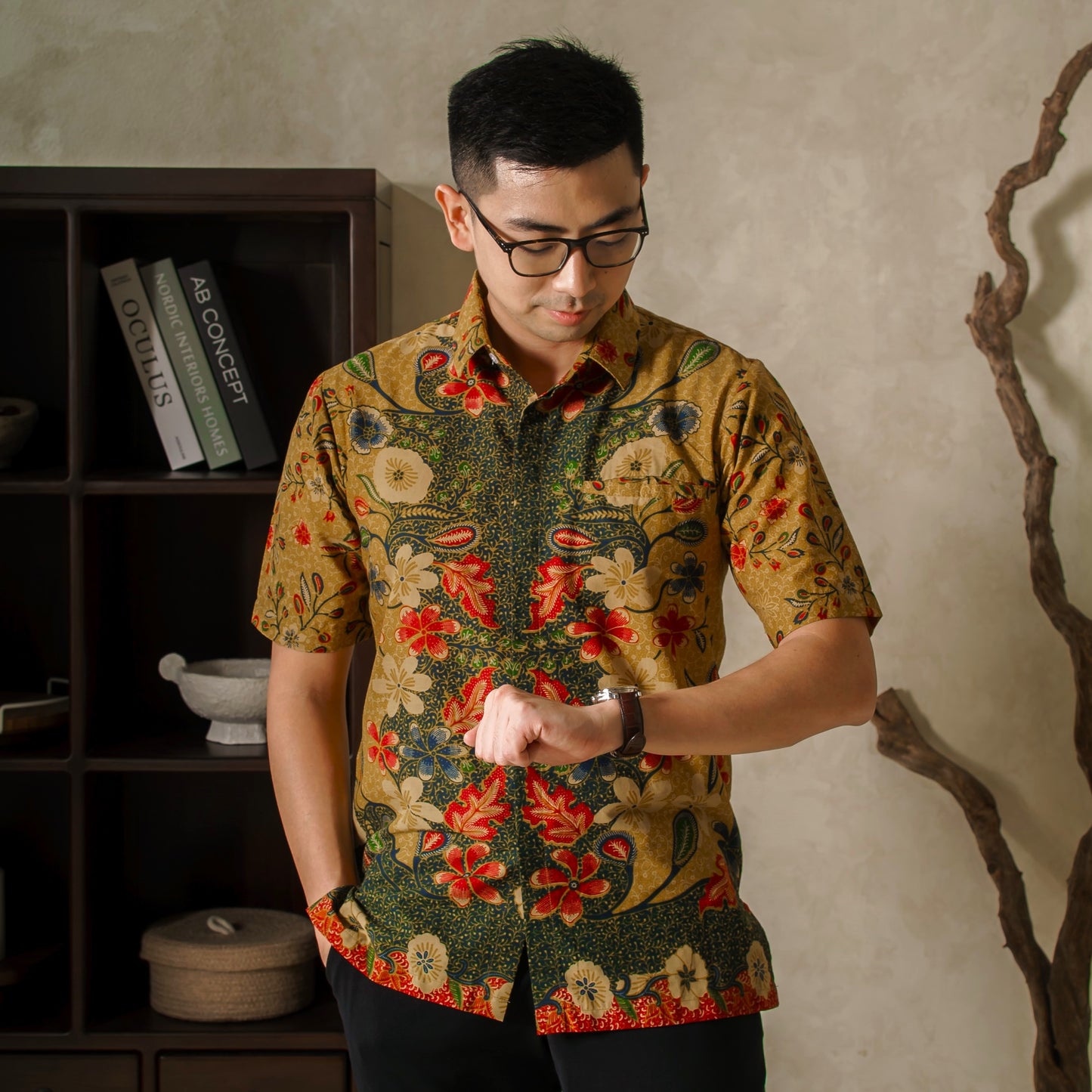 Kenari - Mandalas Kemeja Batik Pria Premium Lengan Pendek