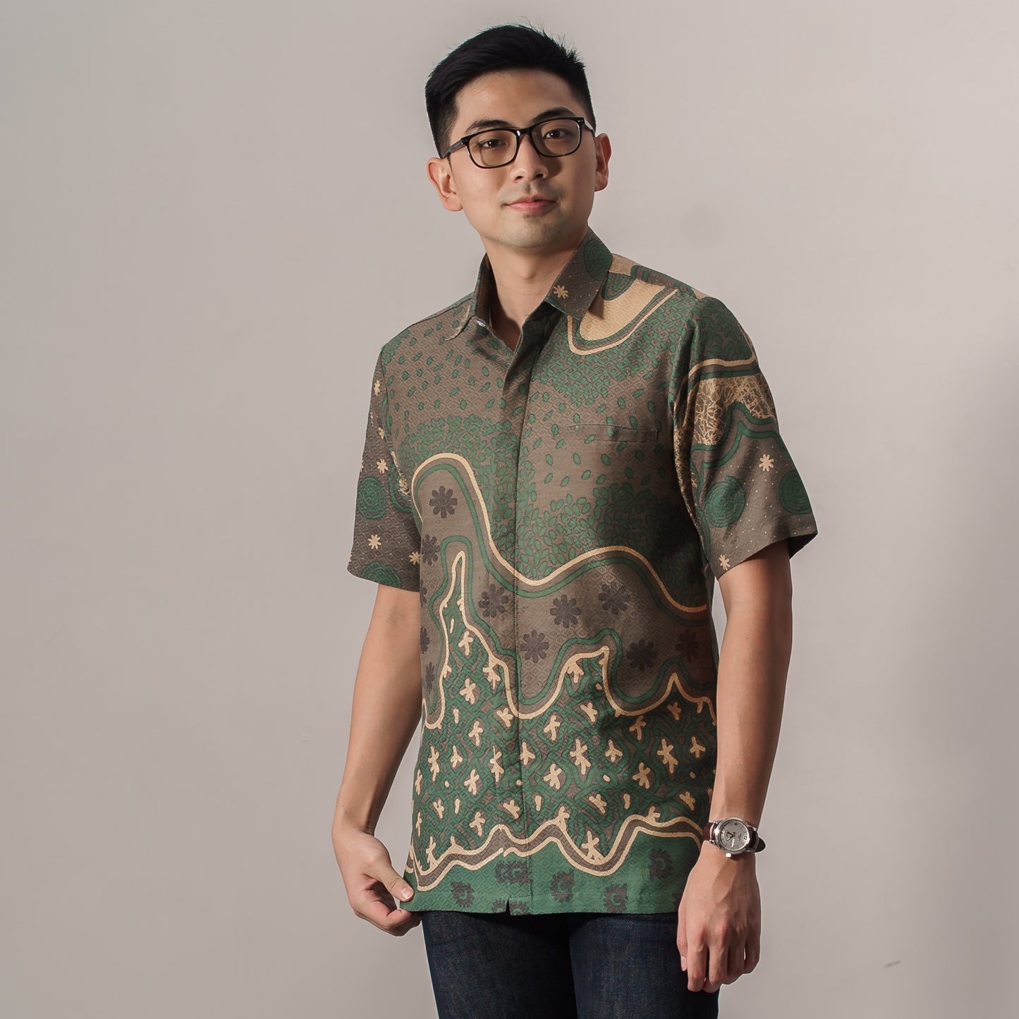 Pinuti - Mandalas Kemeja Batik Pria Premium Lengan Pendek