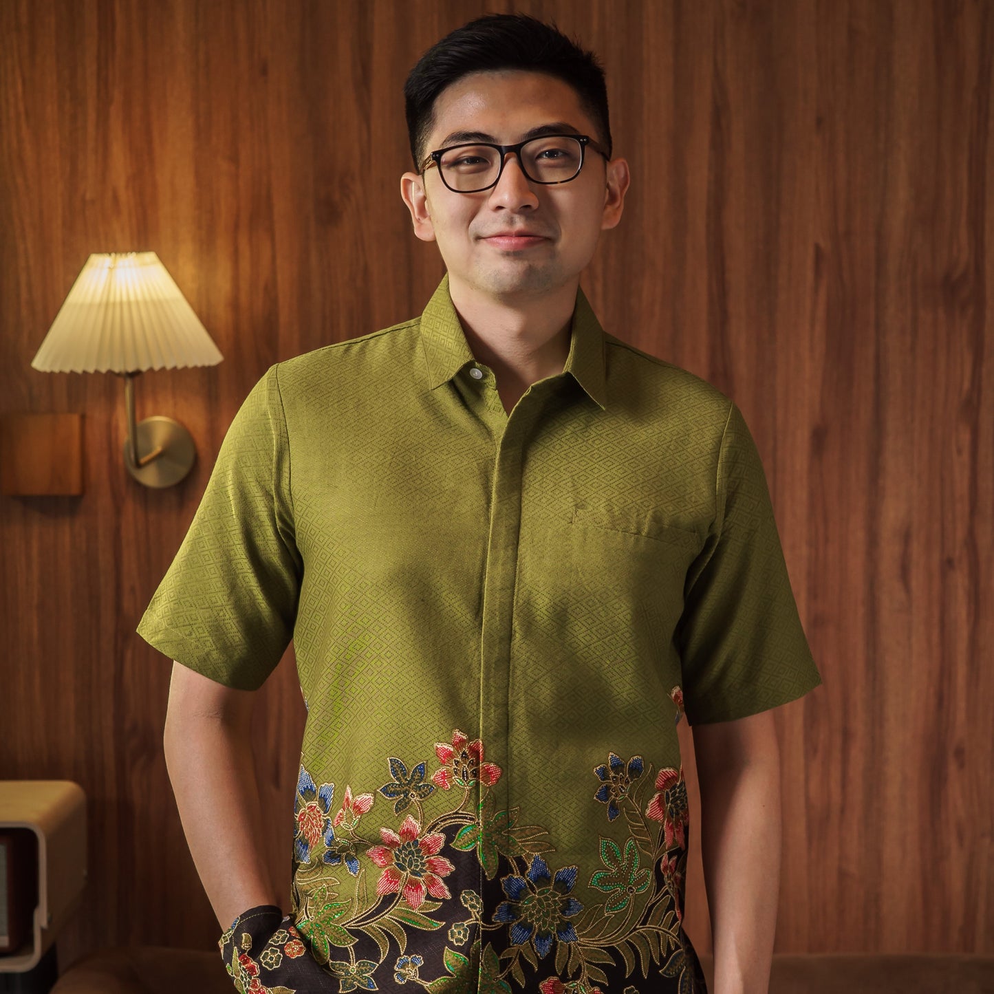 Akdar - Mandalas Kemeja Batik Pria Premium Lengan Pendek