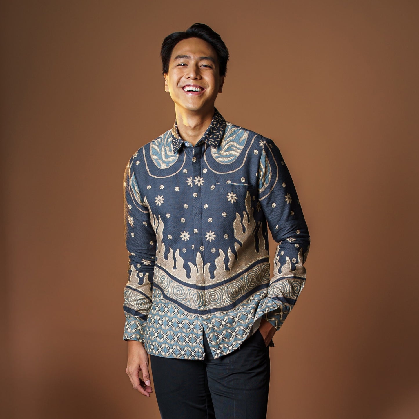 Amori - Mandalas Kemeja Batik Pria Premium Lengan Panjang