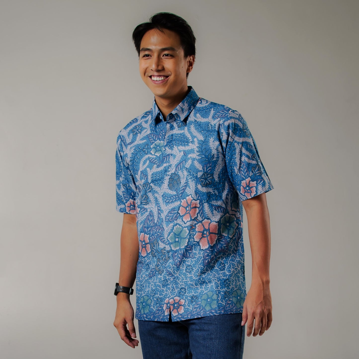 Gantari - Mandalas Kemeja Batik Pria Premium Lengan Pendek