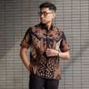 Ugraha - Mandalas Kemeja Batik Pria Premium Lengan Pendek - Mandalas